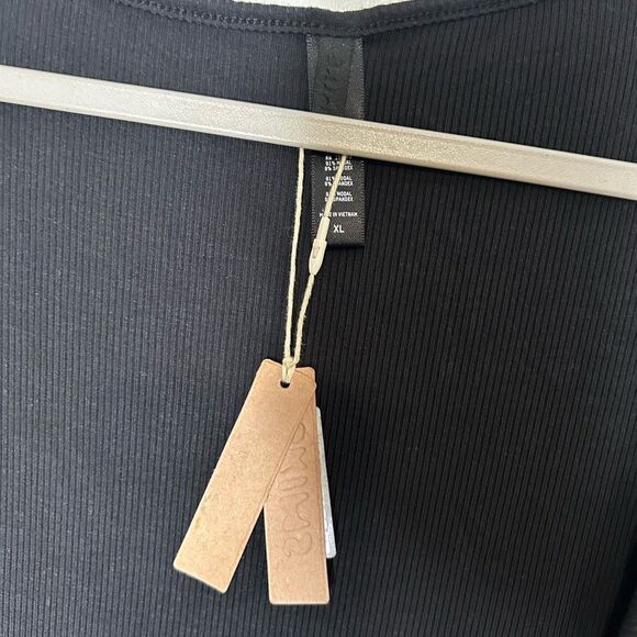 Skims Soft Lounge Long Sleeve Dress NWT - Picture 4 of 5